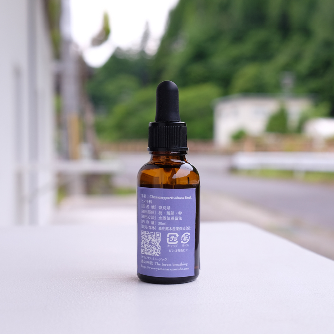 morikaのヒノキ蒸留水スプレーの正面ラベル